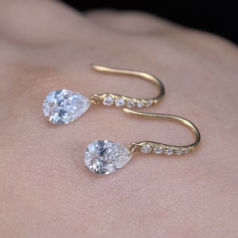 2.221ct Pear Lab Diamond Earring|18K Gold Earring, Custom Accept