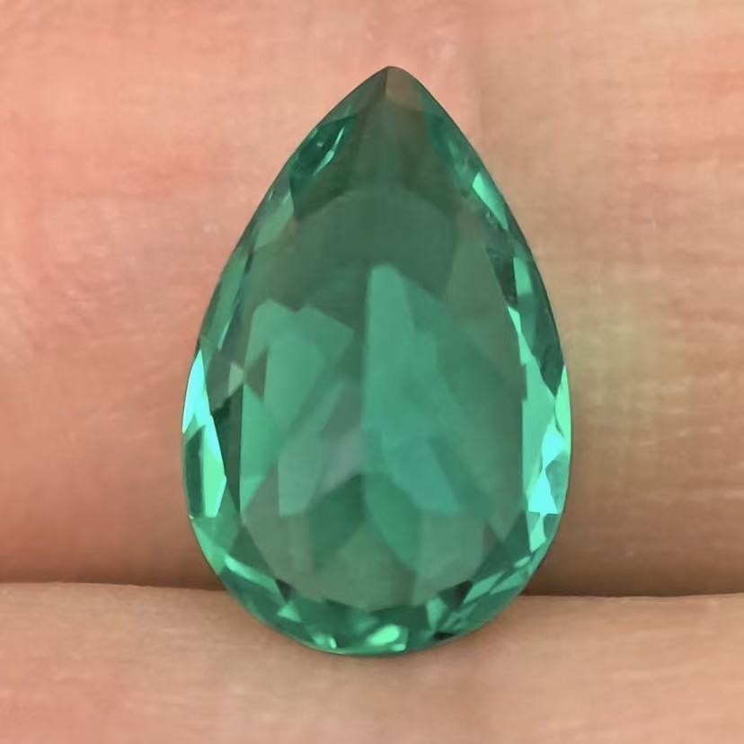 1.863ct Pear Lab Coumbia Emerald | Lab Coumbia Emerald , Custom Accept