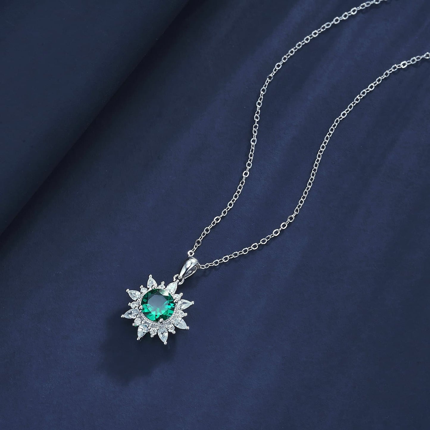 7*7mm 1.02 Ct Round Lab Emerald Necklace | Rhodium-Plated S925 Silver, Custom Available