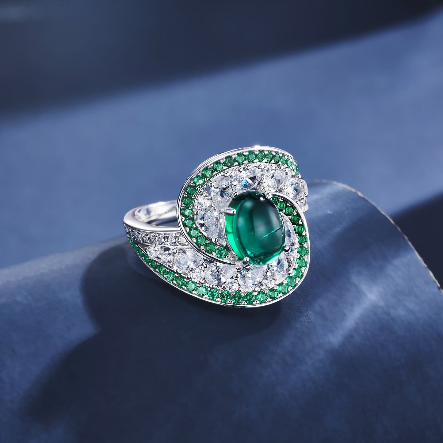 7*9mm 2.5Ct Round Lab Emerald Ring | Rhodium-Plated S925 Silver, Custom Available