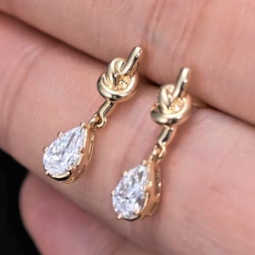 0.674ct Pear Lab Diamond Earring|18K Gold Earring, Custom Accept