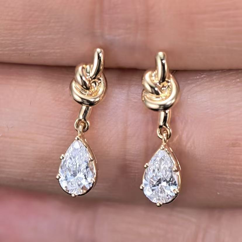 0.674ct Pear Lab Diamond Earring|18K Gold Earring, Custom Accept