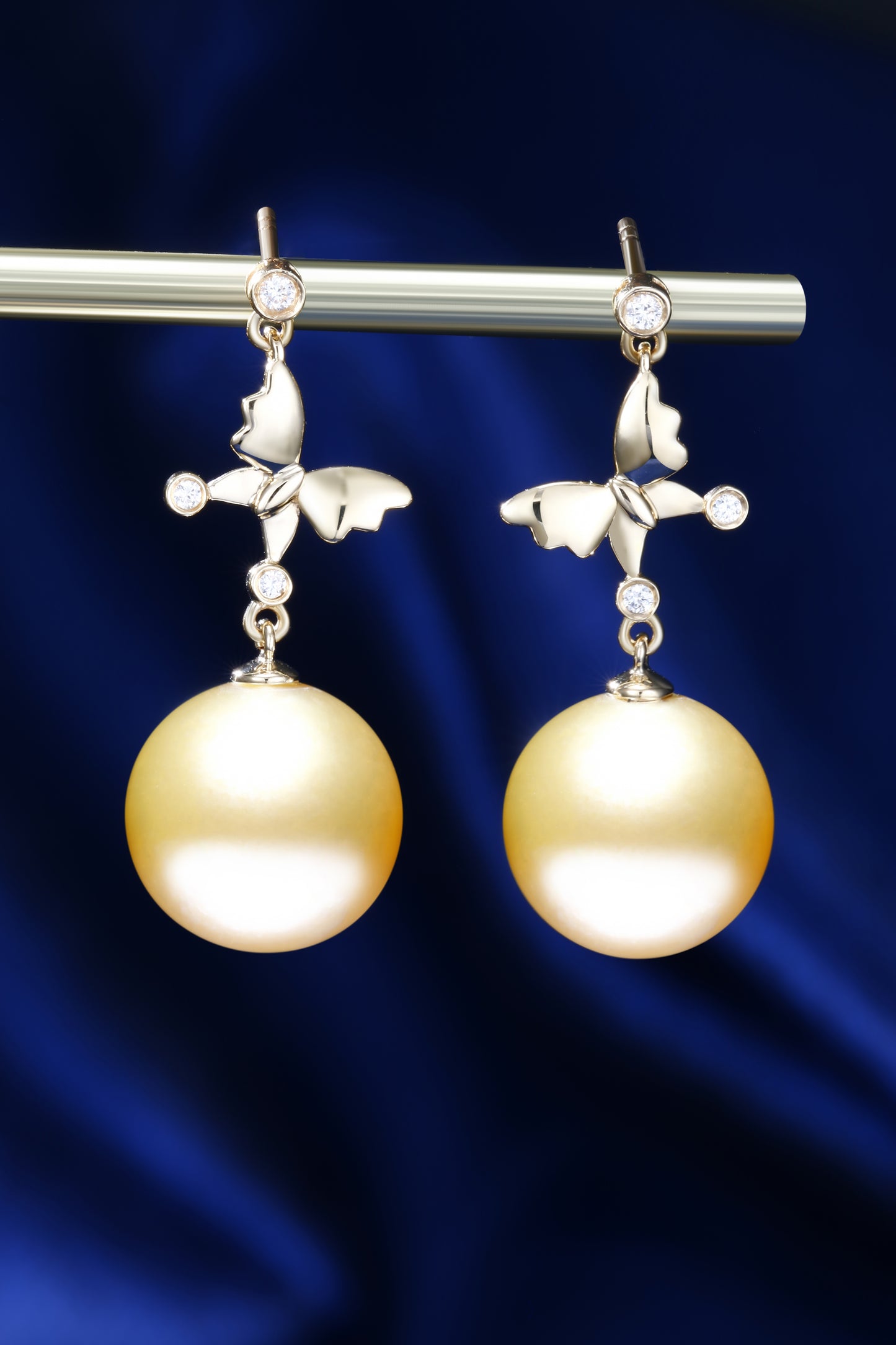 11.3mm South Sea Pearl Earrings| Pearl 18K Earring, Custom Available