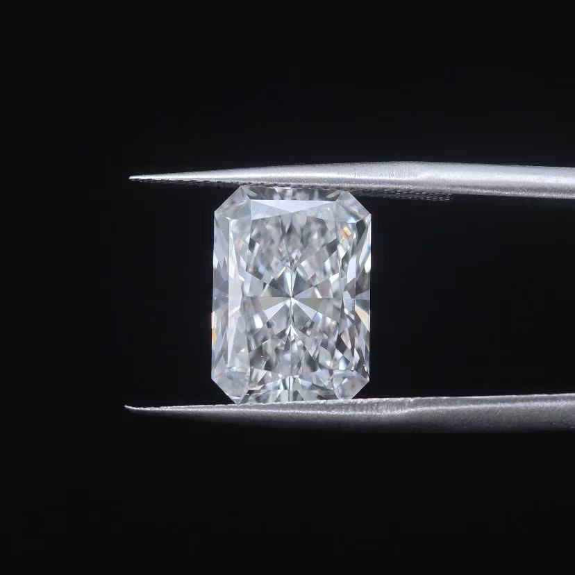 5.16ct Cut Cornered rectangular modified brilliant cut Lab Diamond | Diamond Loose Gemstone, Custom Accept