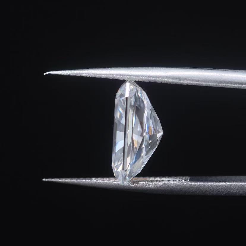 5.16ct Cut Cornered rectangular modified brilliant cut Lab Diamond | Diamond Loose Gemstone, Custom Accept
