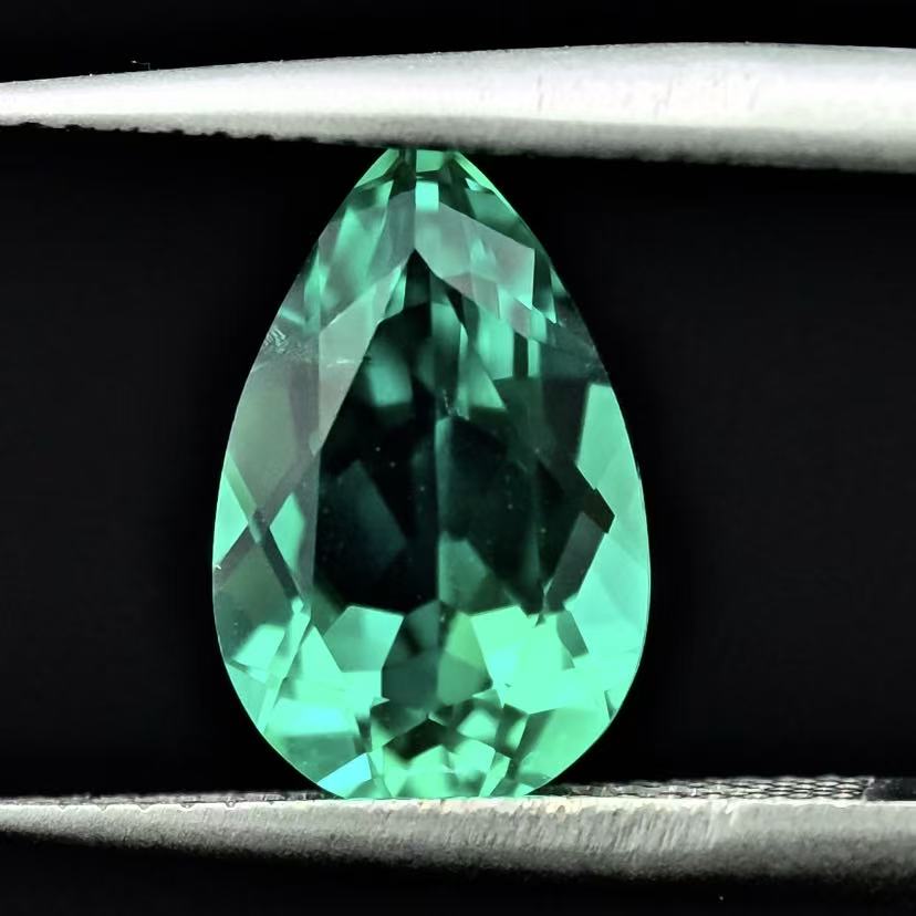 1.948ct Pear Lab Coumbia Emerald | Lab Coumbia Emerald , Custom Accept