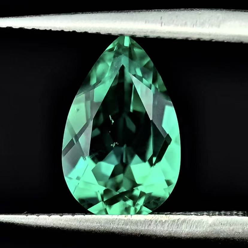 1.907ct Pear Lab Coumbia Emerald | Lab Coumbia Emerald , Custom Accept
