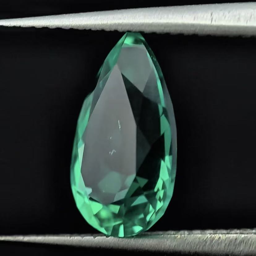 1.907ct Pear Lab Coumbia Emerald | Lab Coumbia Emerald , Custom Accept