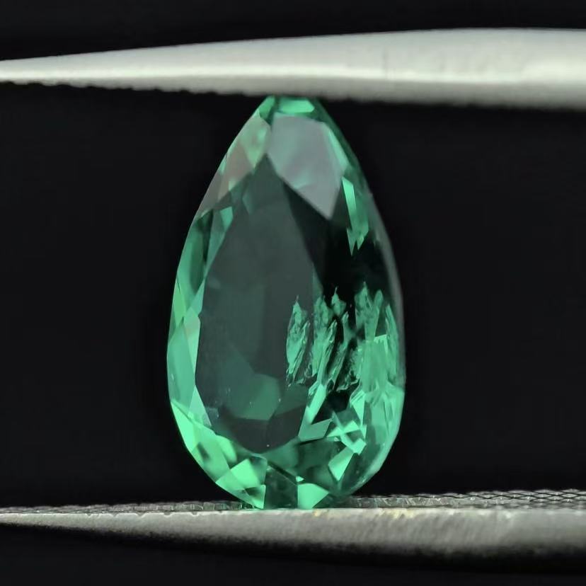1.895ct Pear Lab Coumbia Emerald | Lab Coumbia Emerald , Custom Accept