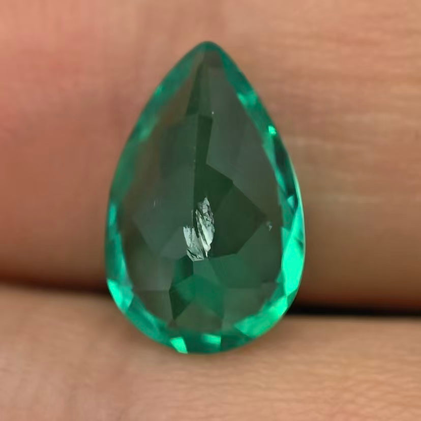 1.895ct Pear Lab Coumbia Emerald | Lab Coumbia Emerald , Custom Accept