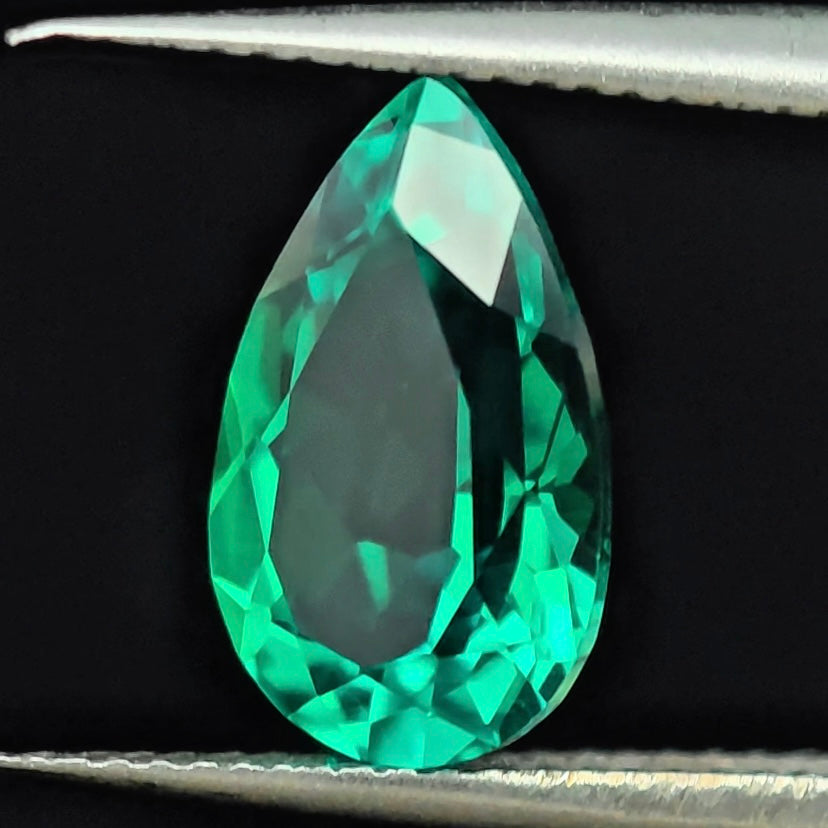 1.887ct Pear Lab Coumbia Emerald | Lab Coumbia Emerald , Custom Accept