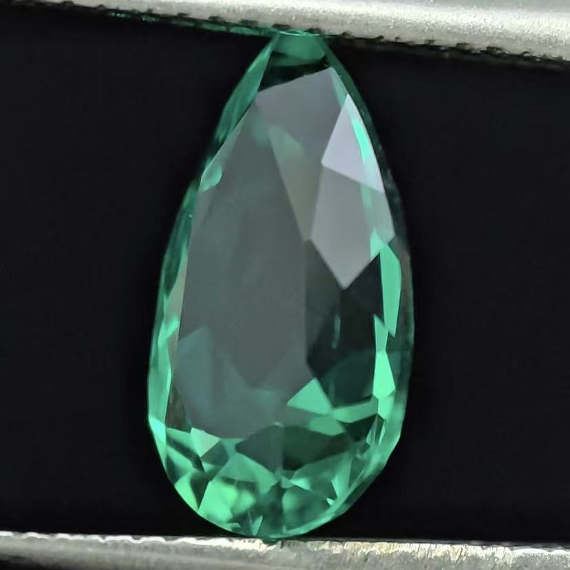 1.874ct Pear Lab Coumbia Emerald | Lab Coumbia Emerald , Custom Accept