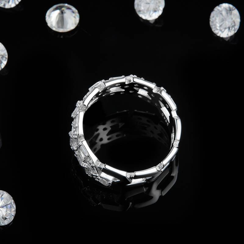 1.62Ct Round Mossanite Cuban Chain Ring |18K White Gold-Plated S925 Silver, Custom Available
