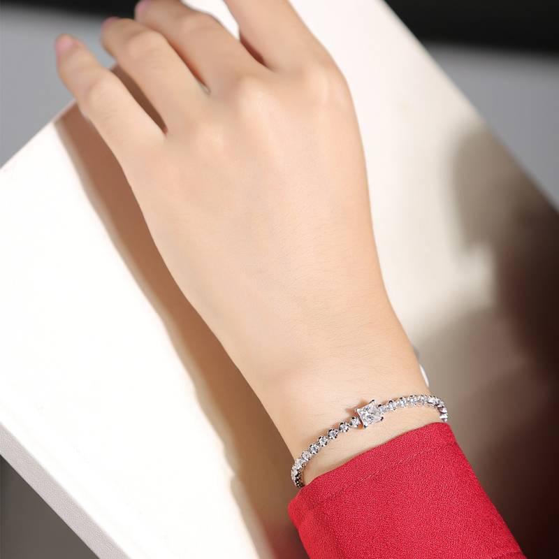 1.0Ct Princess Cut Square Mossanite Bracelet |18K White Gold-Plated S925 Silver, Custom Available