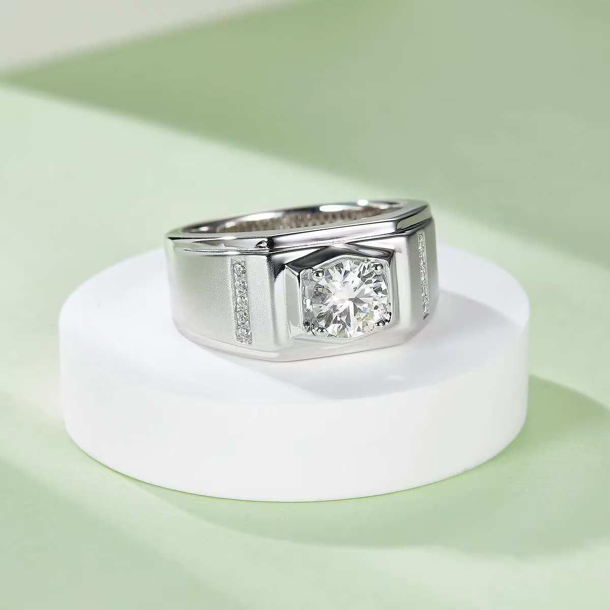 1.0Ct 6.5MM Round Mossanite Men Ring |18K White Gold-Plated S925 Silver, Custom Available
