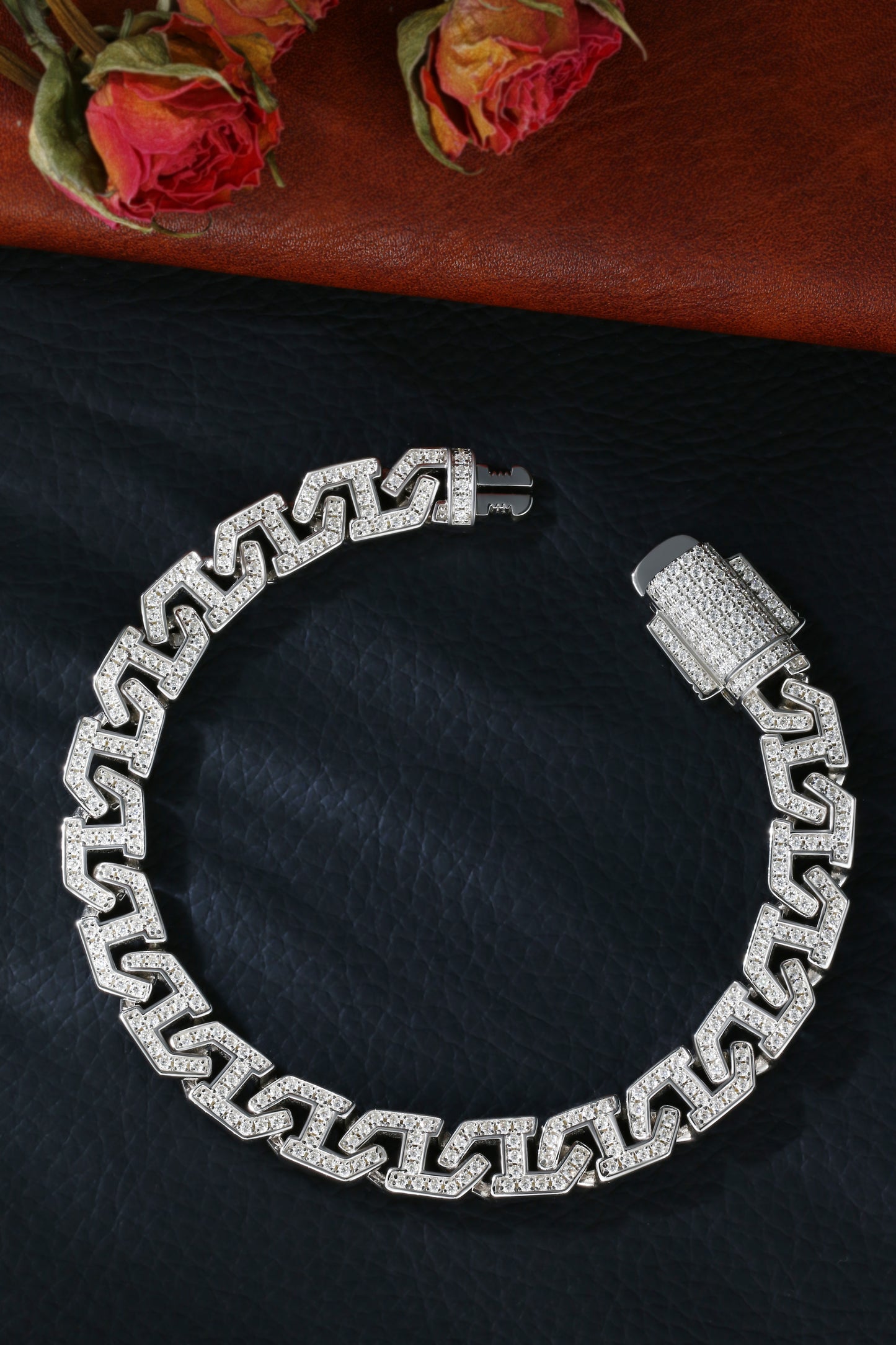 Mossanite Cuban Link Bracelet | 18K Gold-Plated S925 Silver, Custom Available
