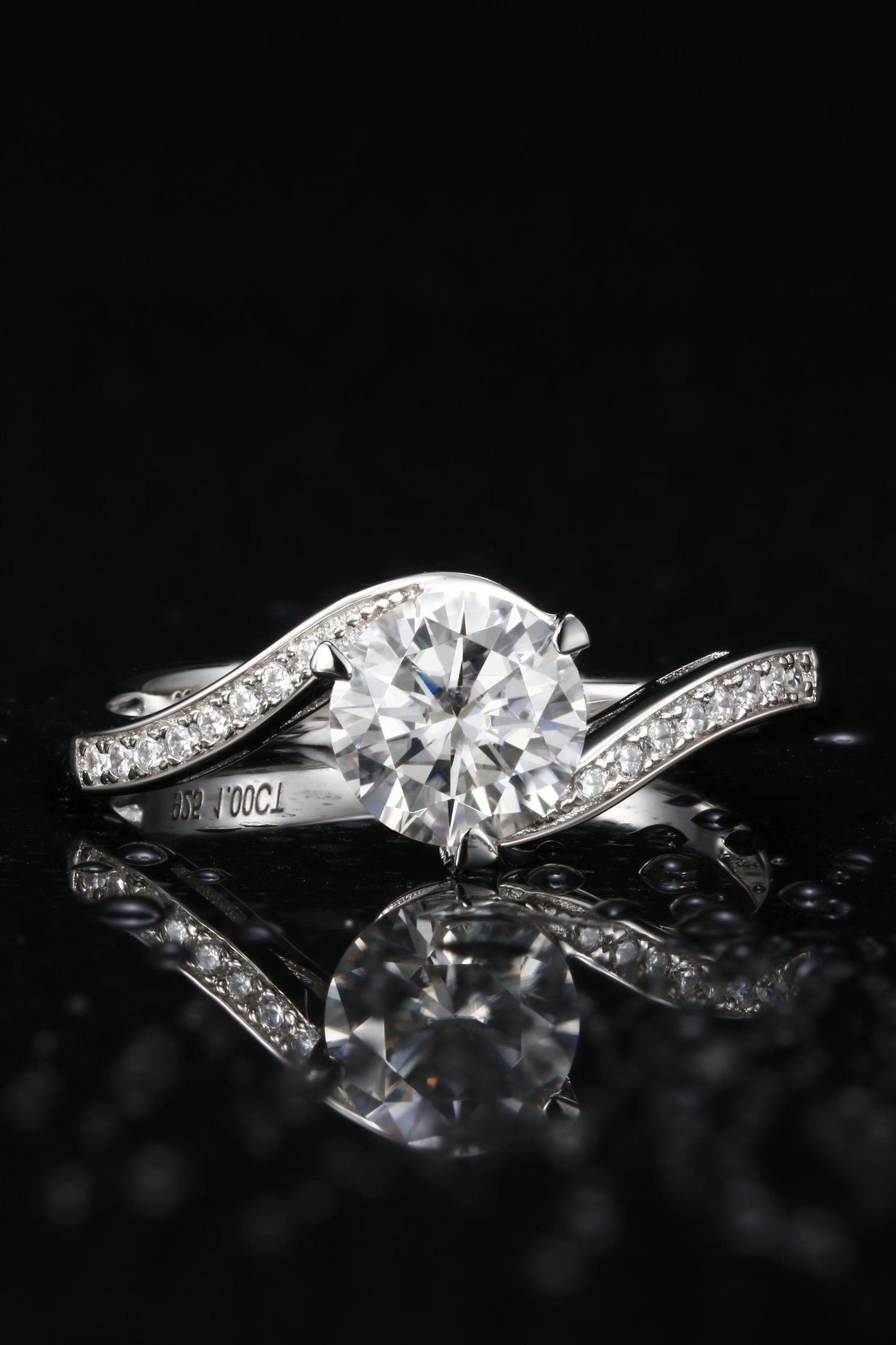 1ct Round Mossanite Women Ring | White Gold-Plated S925 Ring, Custom Available