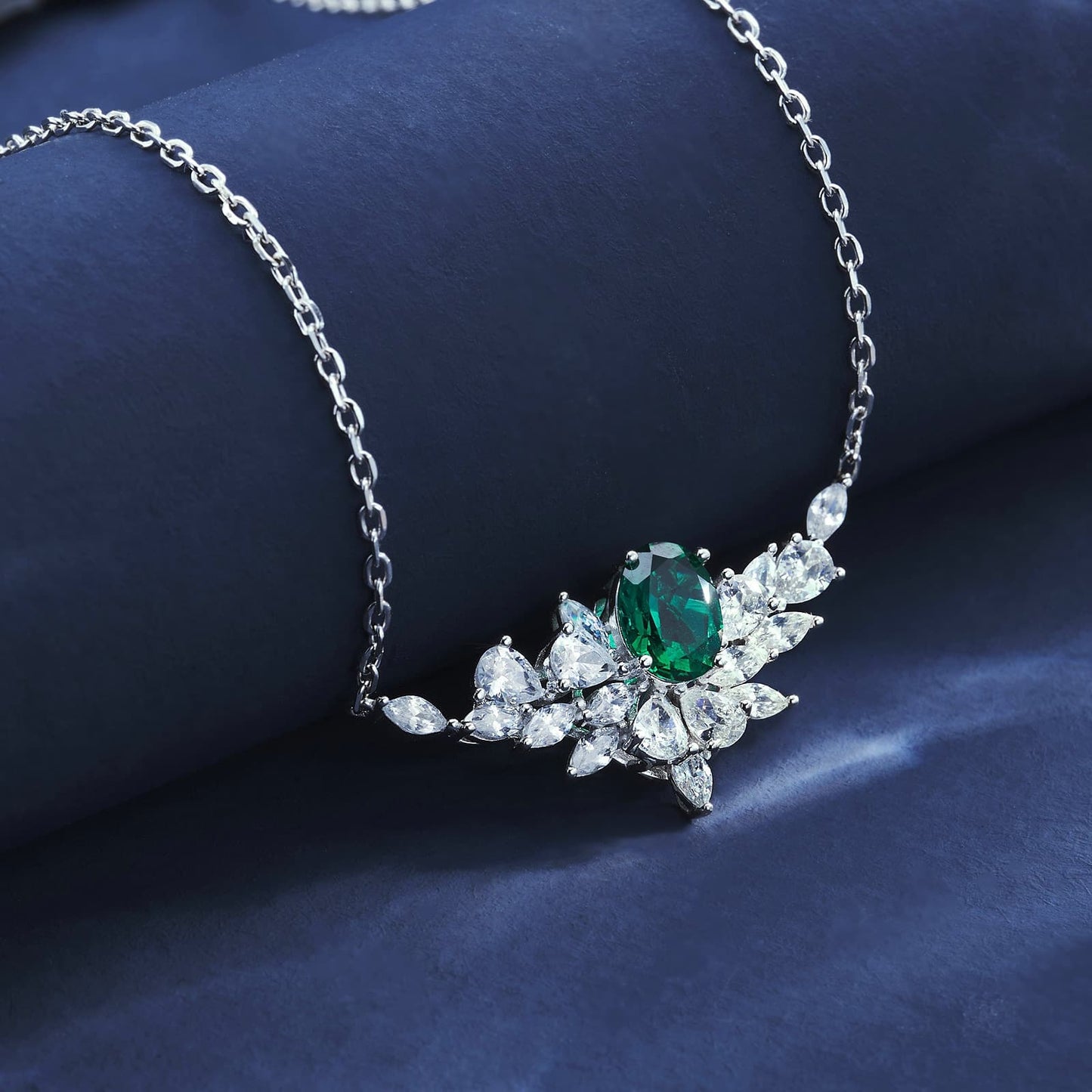 6*8 mm 1.08 Ct Oval Lab Emerald Necklace | Rhodium-Plated S925 Silver, Custom Available