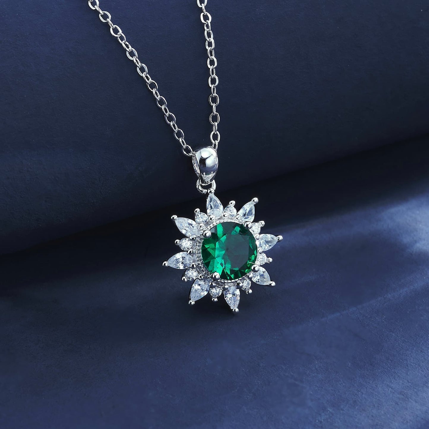 7*7mm 1.02 Ct Round Lab Emerald Necklace | Rhodium-Plated S925 Silver, Custom Available
