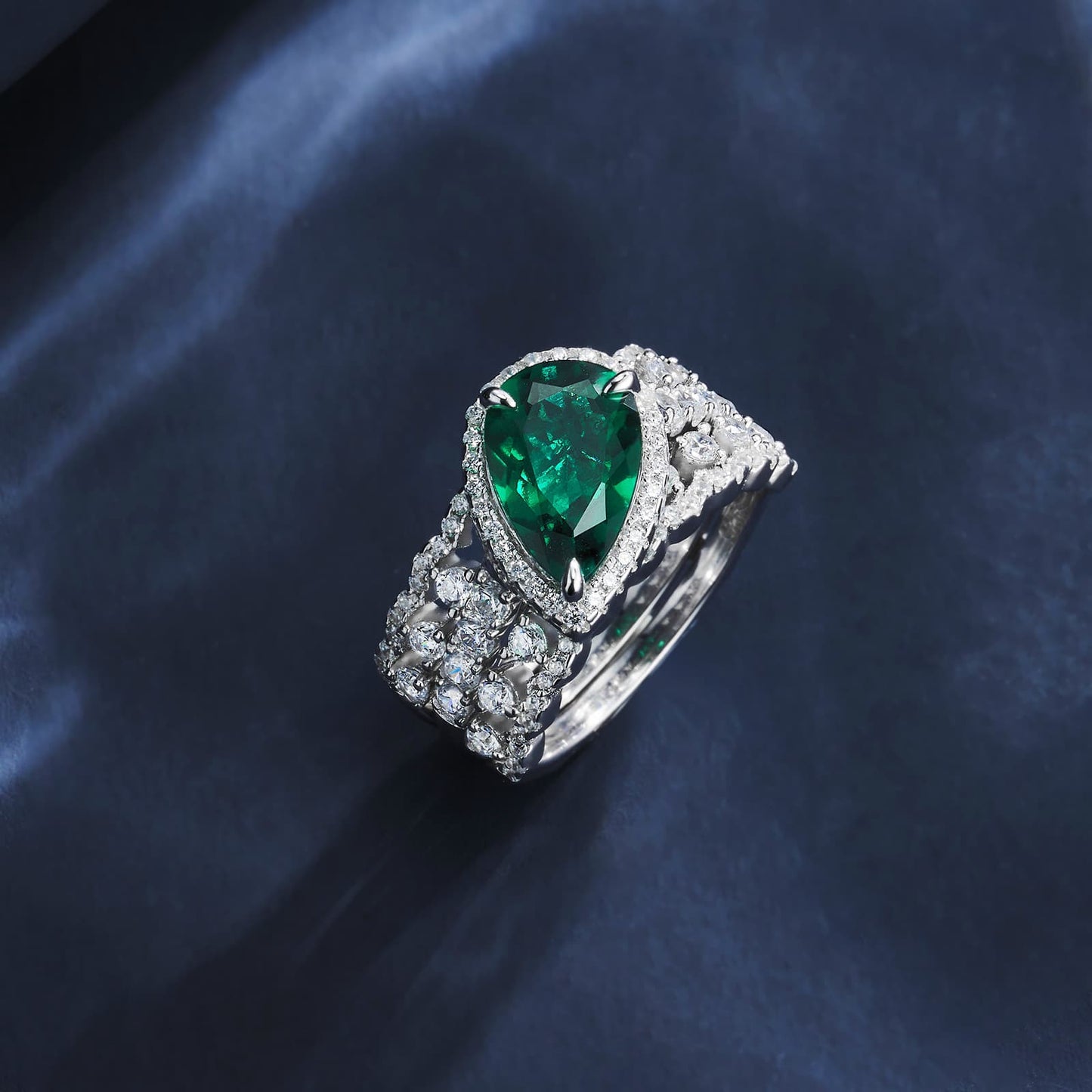7*11mm 1.88Ct Pear Shaped Lab Emerald Ring | Rhodium-Plated S925 Silver, Custom Available