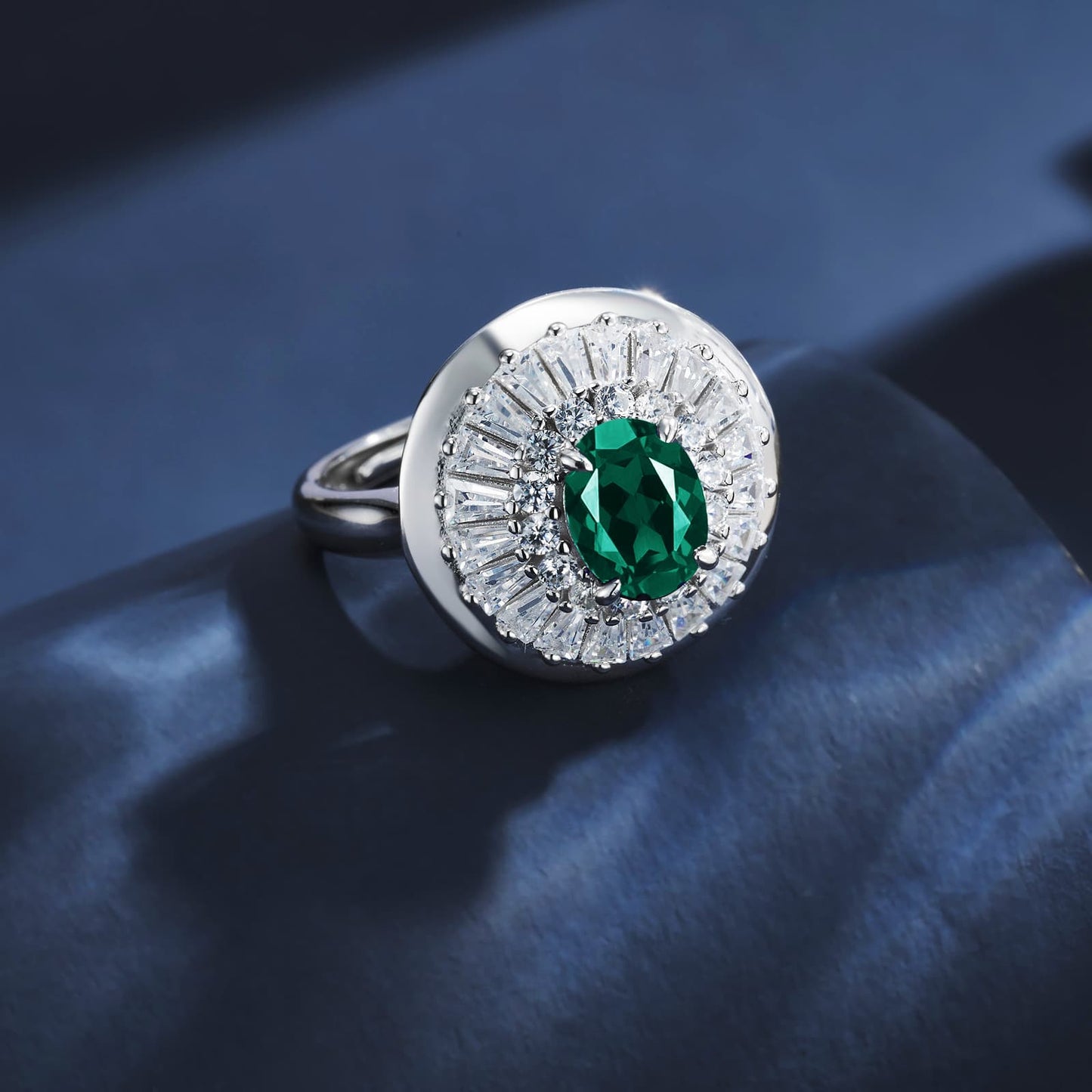 6*8mm 1.5Ct Oval Lab Emerald Ring | Rhodium-Plated S925 Silver, Custom Available