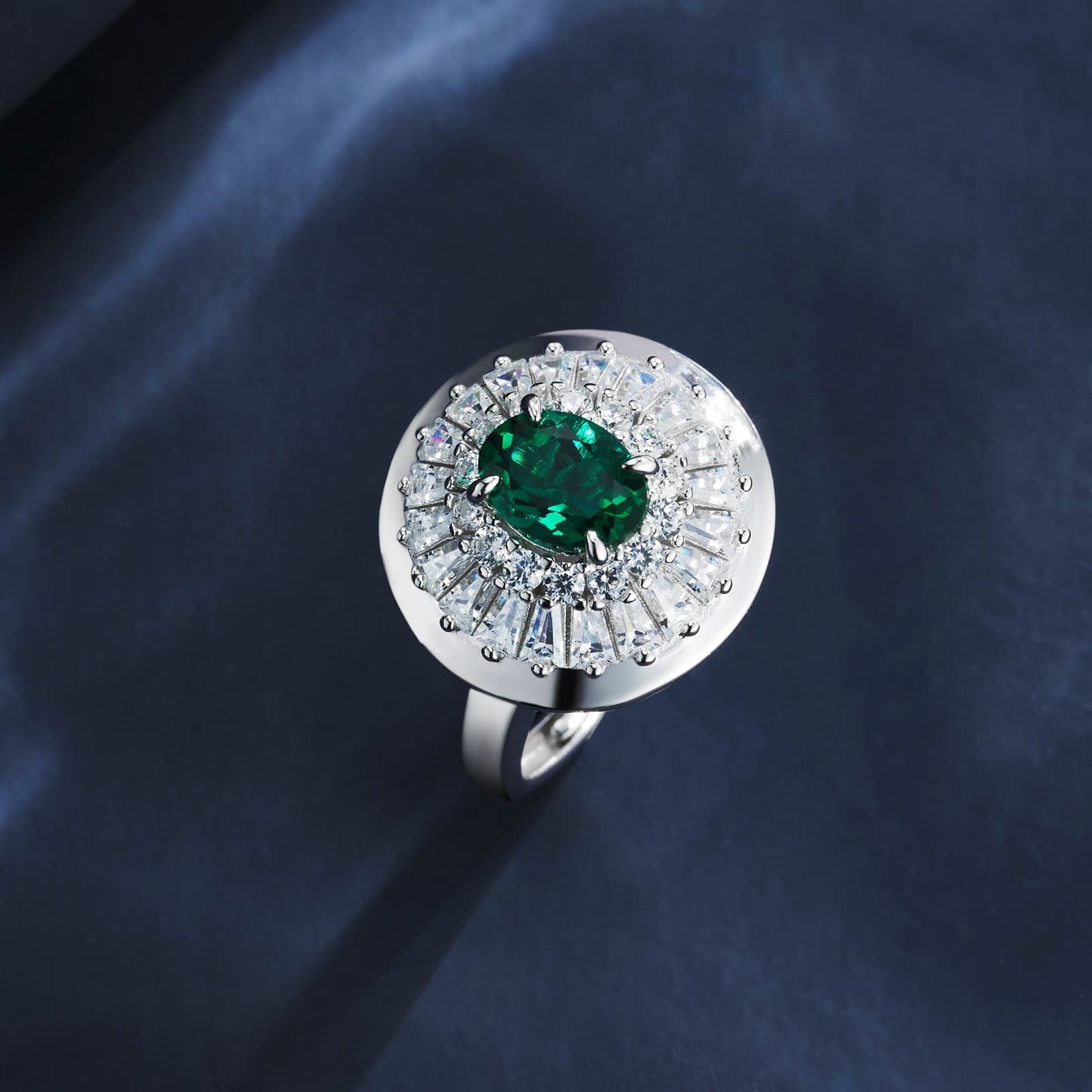 6*8mm 1.5Ct Oval Lab Emerald Ring | Rhodium-Plated S925 Silver, Custom Available
