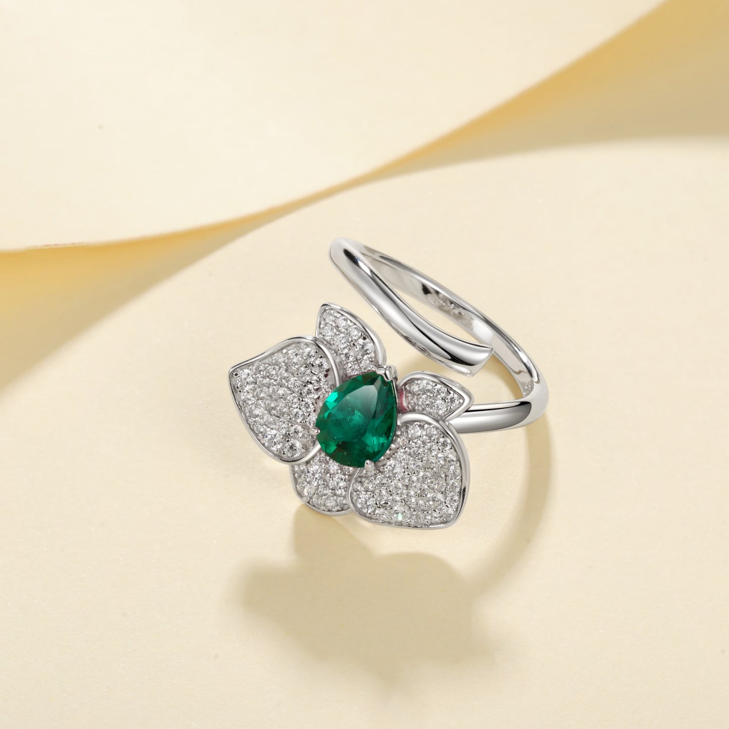 6*8mm 0.92Ct Pear Shaped Lab Emerald Ring | Rhodium-Plated S925 Silver, Custom Available