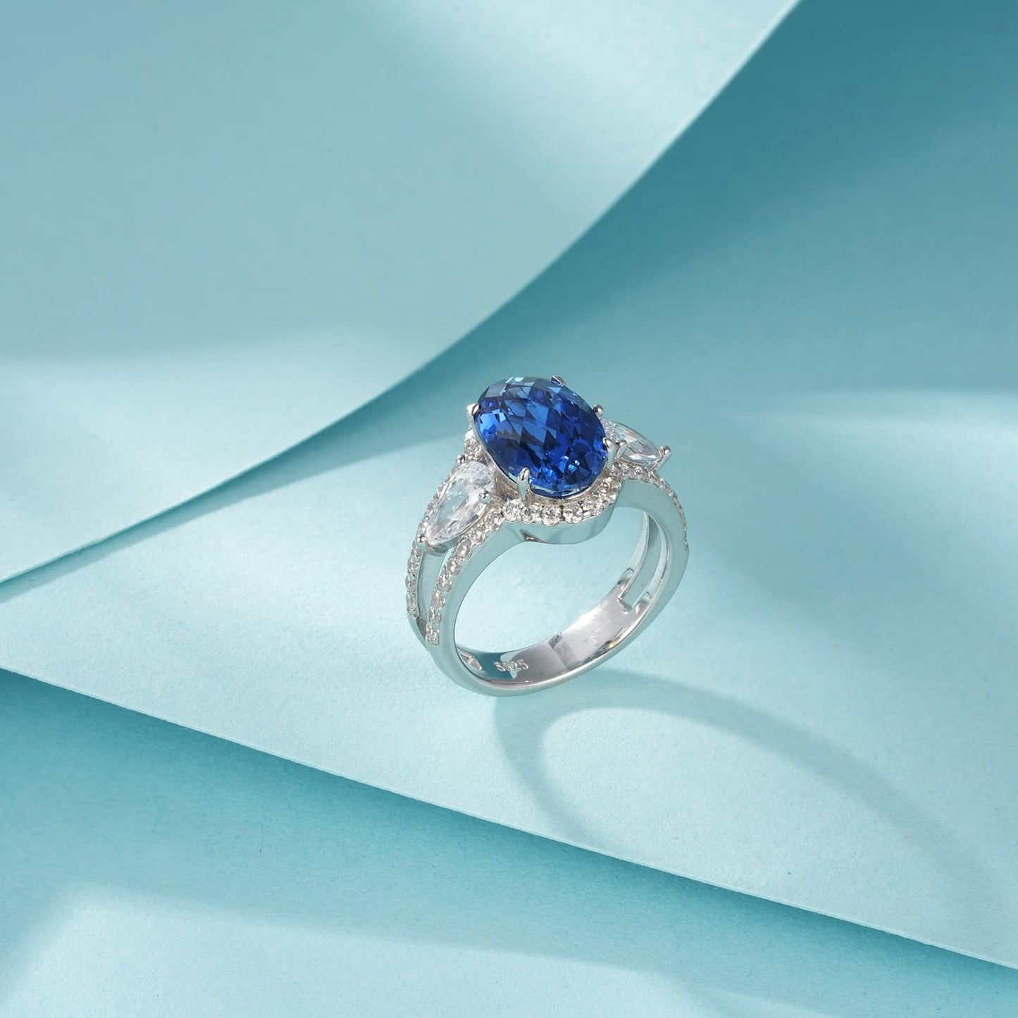 4.4ct Round Lab Sapphire Ring | Rhodium-Plated S925 Silver, Custom Available